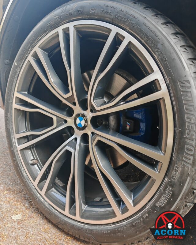 🛞 📣 We’ve got appointments available this week at our Yeovil and Wimborne units - DM us to book in and treat your alloys to an early Christmas refurb! 🎄 

#acornalloyrepairsltd #alloywheelrepair #alloywheelrepairspecialists #alloywheelrefurbishment #alloywheels